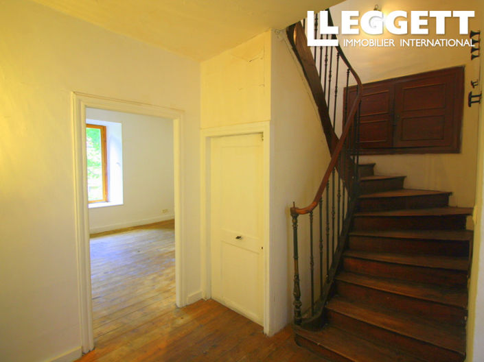 Image No.7-4 Bed House for sale