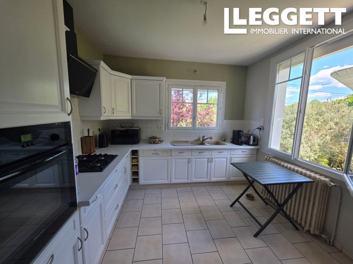 Image No.4-3 Bed House for sale