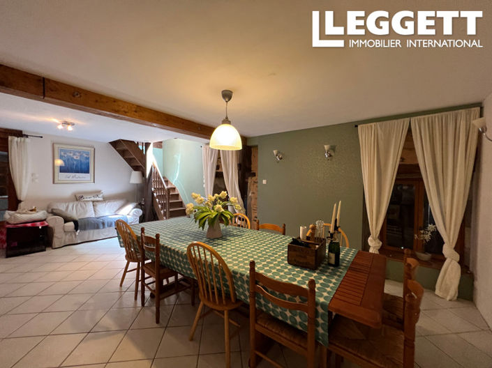 Image No.3-5 Bed House for sale