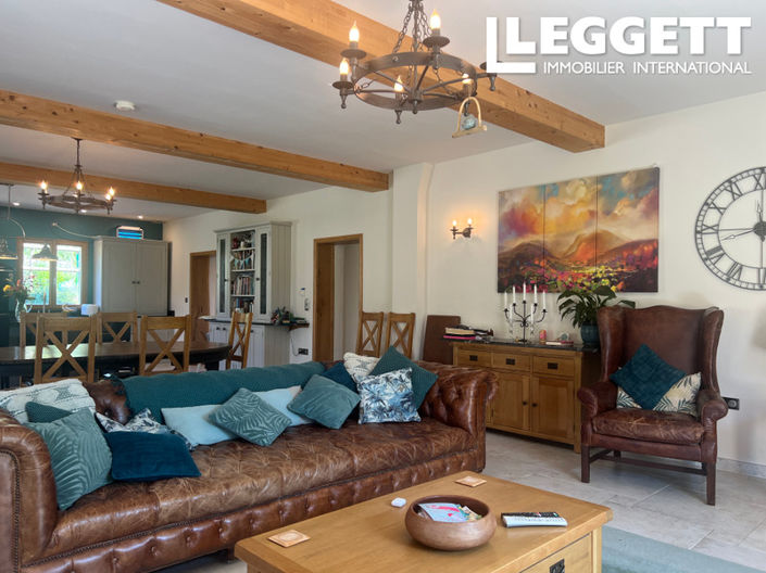 Image No.3-5 Bed House for sale