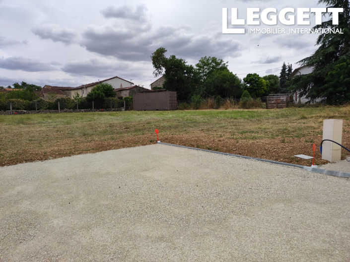 Image No.2-Terre à vendre à Fontclaireau