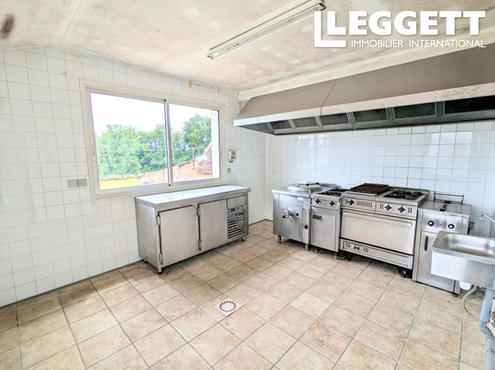 Image No.4-Maison de 5 chambres à vendre à Saint-Yrieix-la-Perche