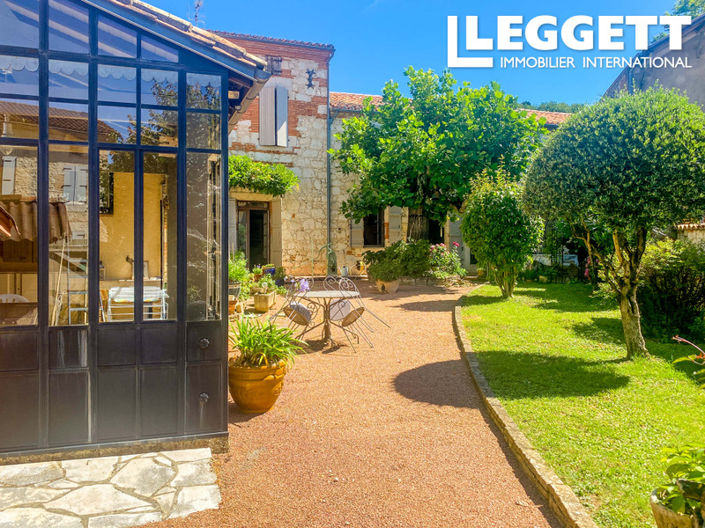 Image No.1-5 Bed House for sale