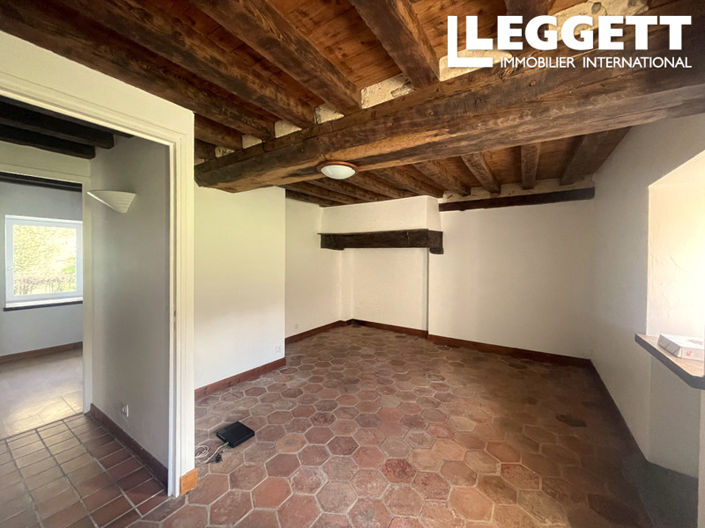 Image No.7-5 Bed House for sale