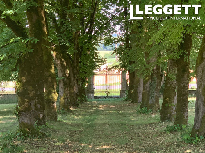 Image No.3-6 Bed House for sale