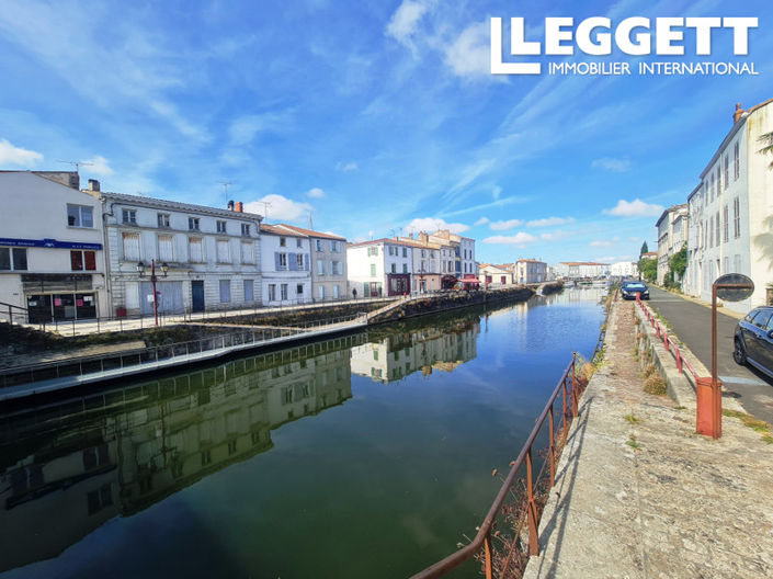 Image No.10-6 Bed House for sale