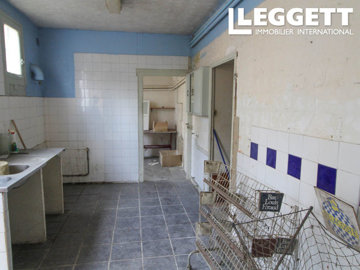 ahr0chm6ly9jzg4uagvzdglhlmltbw8vaw1hz2uvvevom