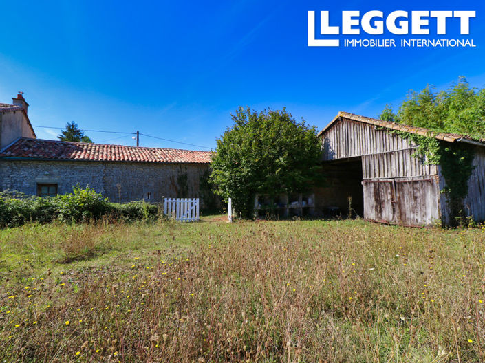 Image No.10-3 Bed House for sale