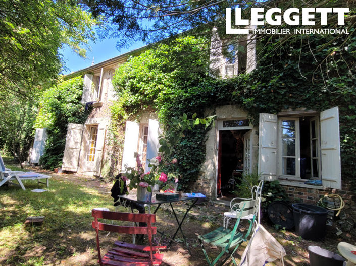 Image No.1-4 Bed House for sale