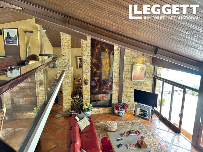 Image No.4-5 Bed House for sale