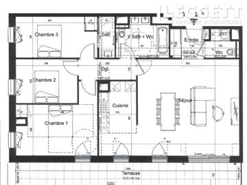 ahr0chm6ly9jzg4uagvzdglhlmltbw8vaw1hz2uvvevom