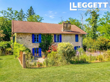 1 - Saint-Pé-Saint-Simon, House