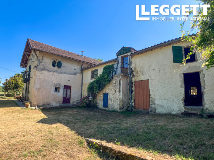 Image No.2-6 Bed House for sale