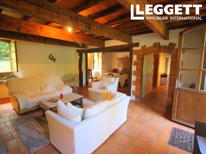 Image No.7-6 Bed House for sale