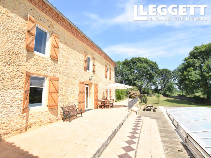 Image No.1-6 Bed House for sale