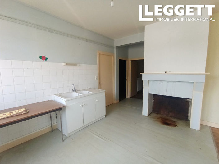 Image No.10-7 Bed House for sale