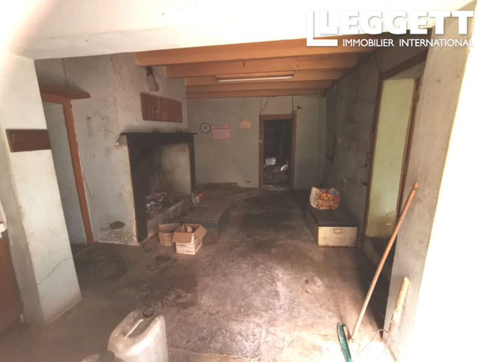 Image No.10-2 Bed House for sale