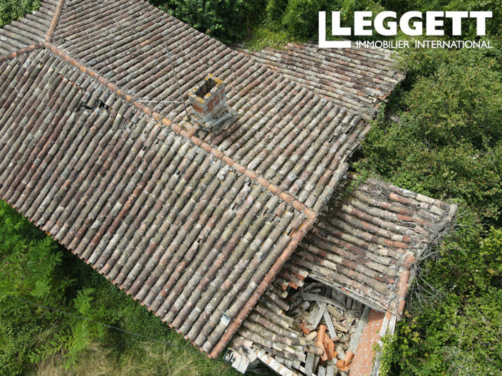 Image No.8-2 Bed House for sale