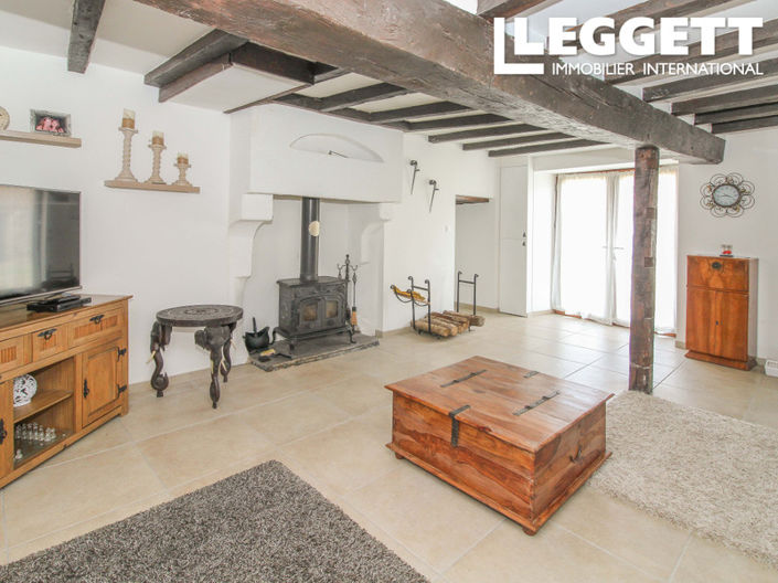 Image No.5-2 Bed House for sale