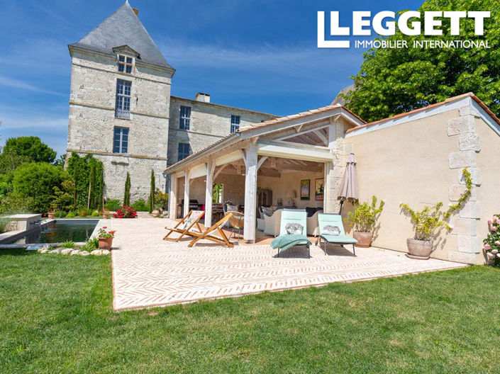 Image No.10-4 Bed Chateaux for sale