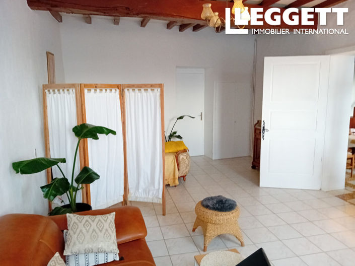 Image No.6-3 Bed House for sale