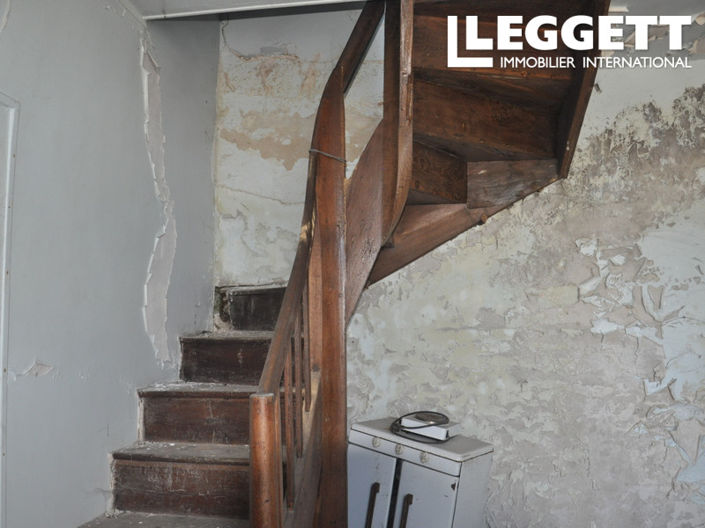 Image No.9-3 Bed House for sale