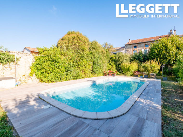 Image No.10-4 Bed House for sale