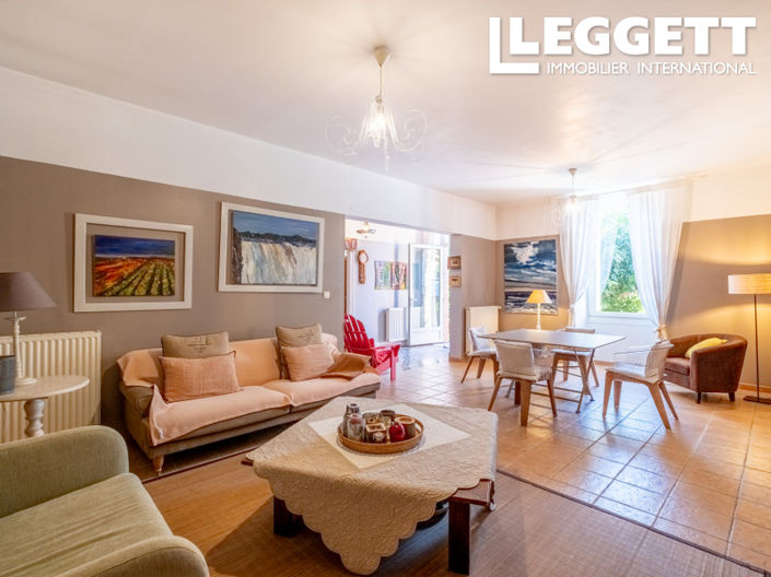 Image No.6-4 Bed House for sale