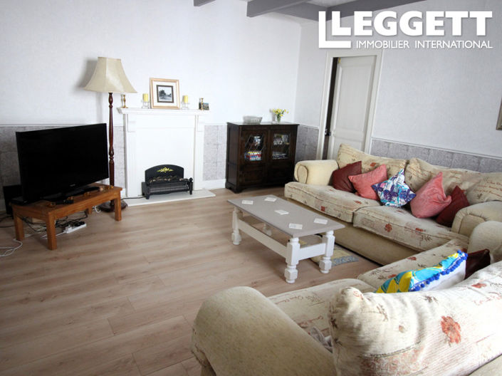 Image No.4-6 Bed House for sale