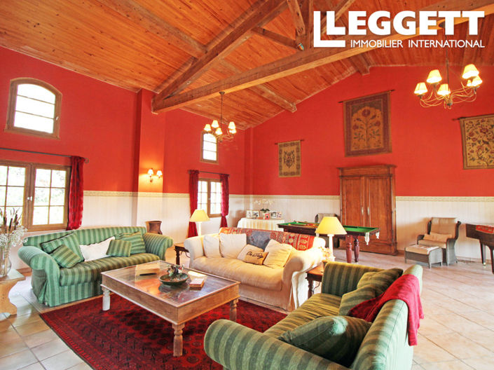 Image No.10-8 Bed House for sale