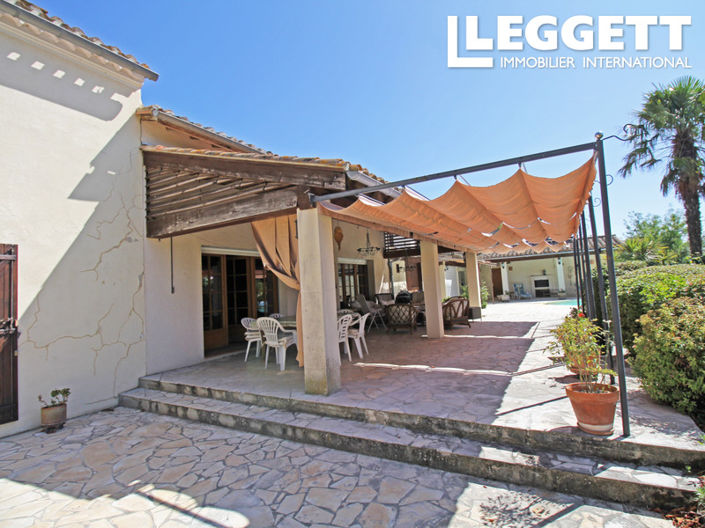 Image No.3-8 Bed House for sale