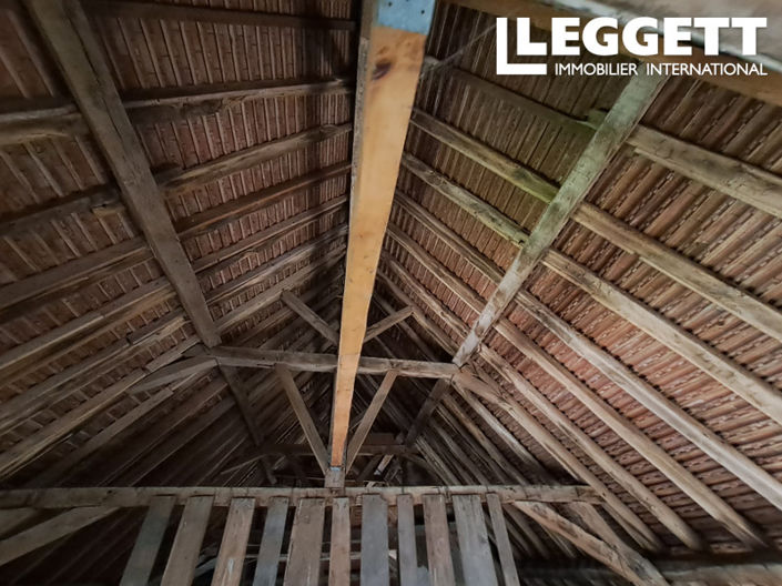 Image No.10-7 Bed House for sale