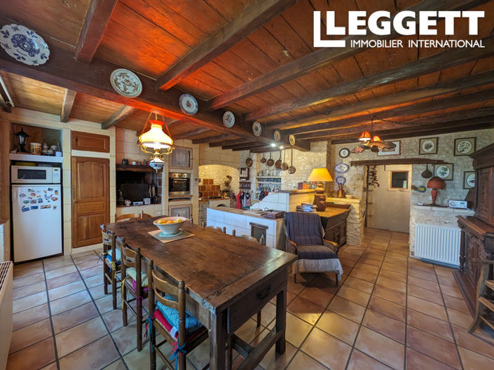 Image No.4-4 Bed House for sale