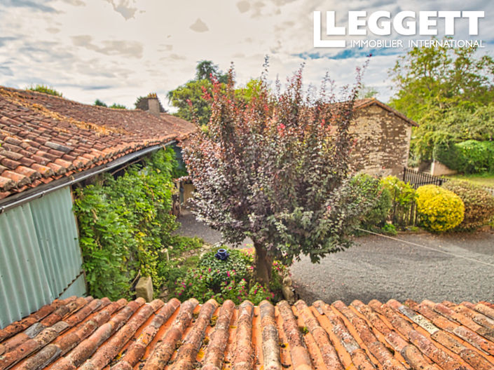 Image No.5-Maison de 2 chambres à vendre à Saint-Jean-de-Sauves