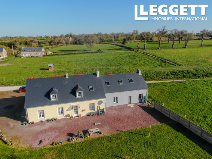 Image No.2-4 Bed House for sale