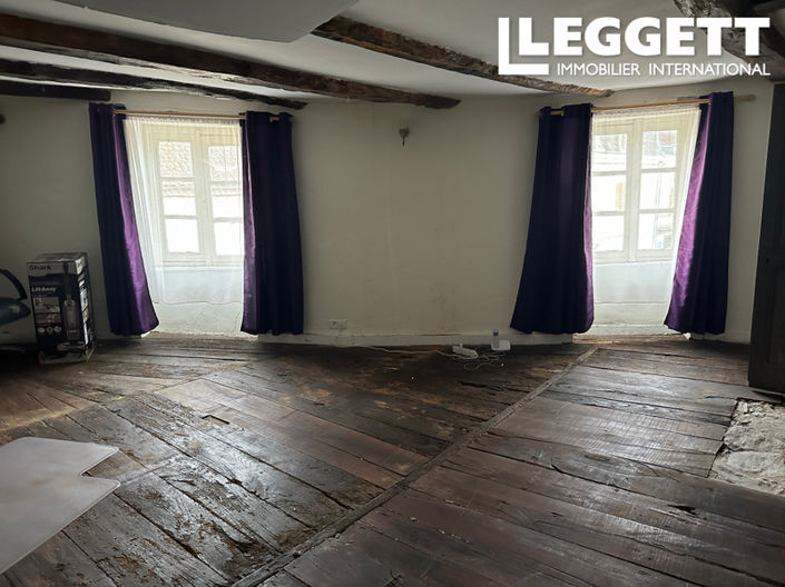 Image No.10-2 Bed House for sale