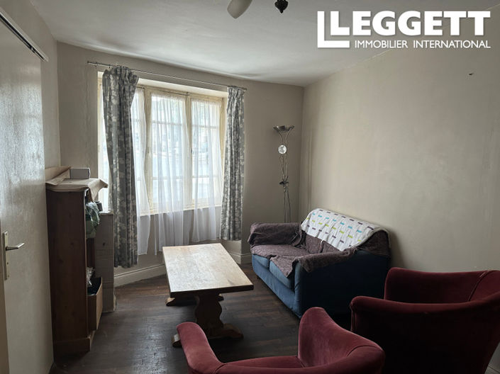 Image No.6-2 Bed House for sale