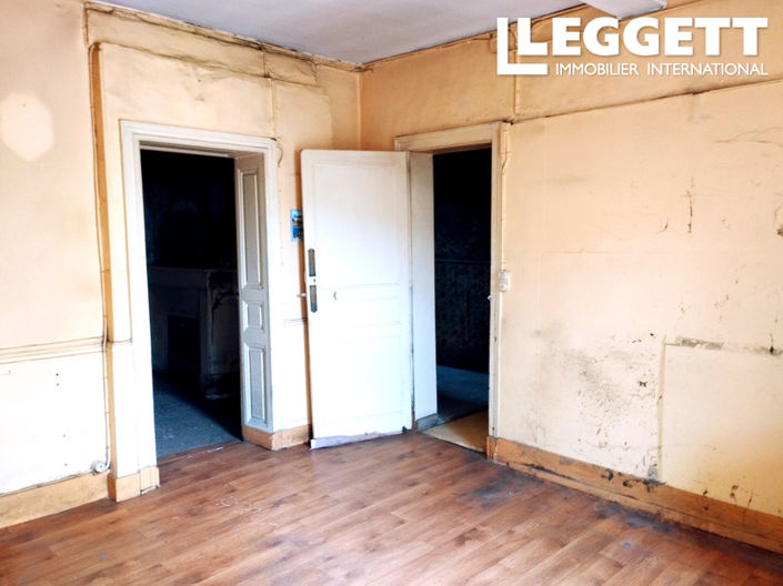 Image No.7-4 Bed House for sale