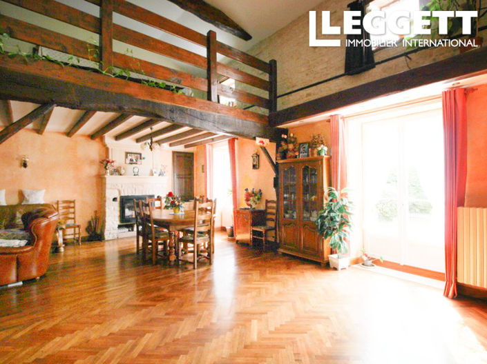 Image No.3-4 Bed House for sale