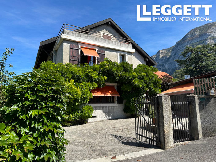 Image No.3-5 Bed House for sale