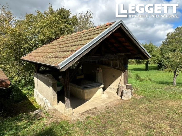 Image No.5-5 Bed House for sale