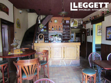 1 - Villaines-la-Juhel, Commercial