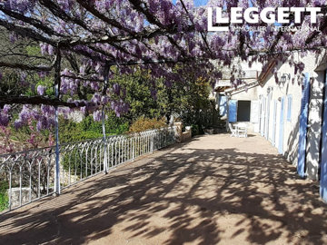1 - Cahors, House