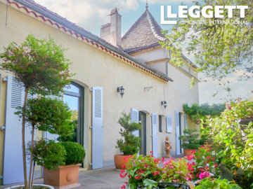 1 - Cahors, House