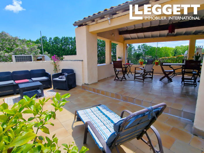 Image No.2-4 Bed House for sale