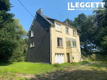 1 - Maël-Carhaix, House