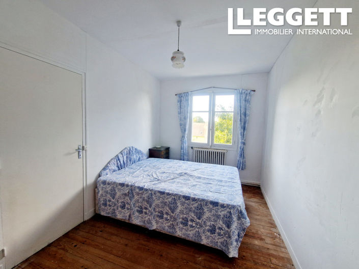 Image No.6-5 Bed House for sale