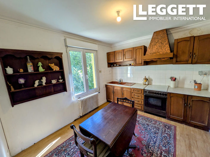 Image No.7-5 Bed House for sale