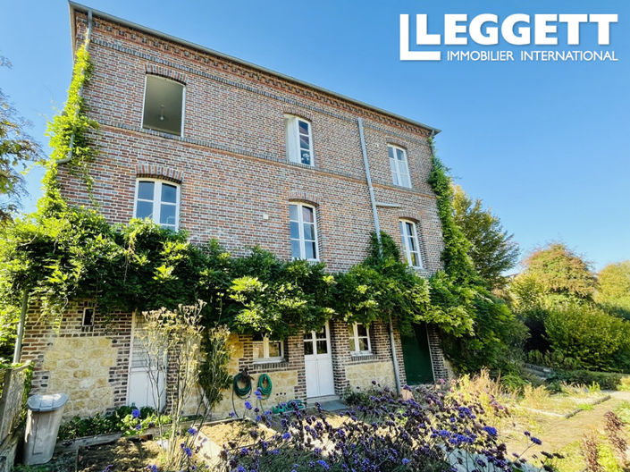 Image No.3-10 Bed House for sale