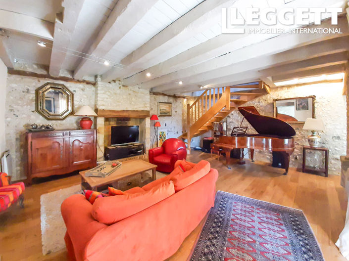 Image No.6-5 Bed House for sale